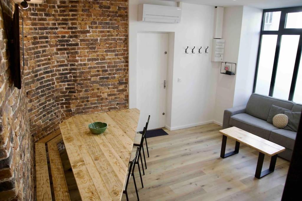 Appartement Another Brick In The In Sleeps 9 Parijs